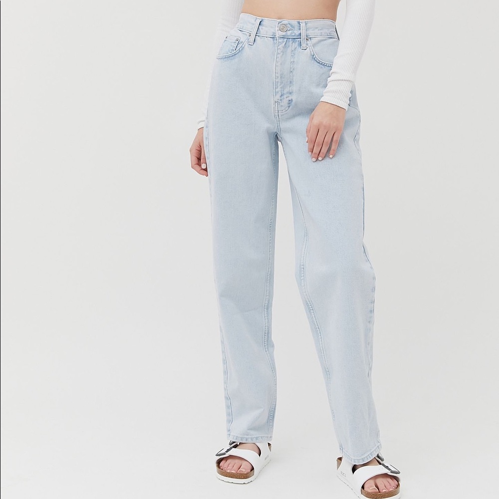 urban outfitters high rise baggy jeans